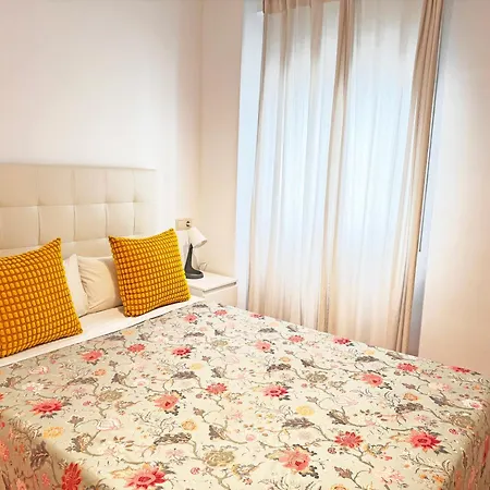 Triana Luxury Numancia דירה סביליה