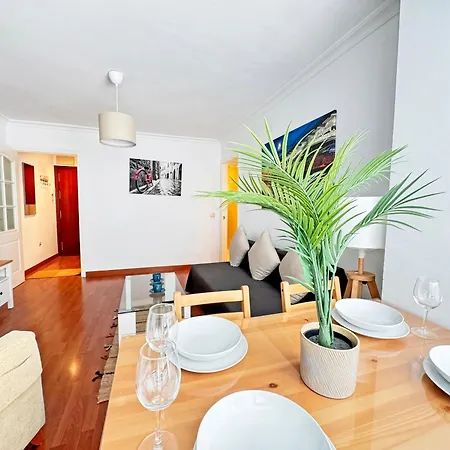 Triana Luxury Numancia דירה *