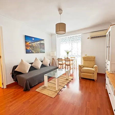 Triana Luxury Numancia * Sevilla